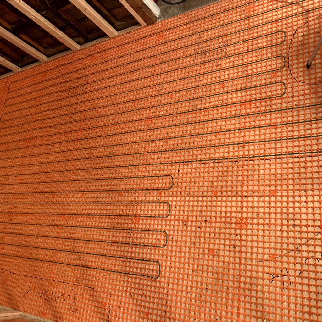 Plancher chauffant sous céramique de marque Flexsterm